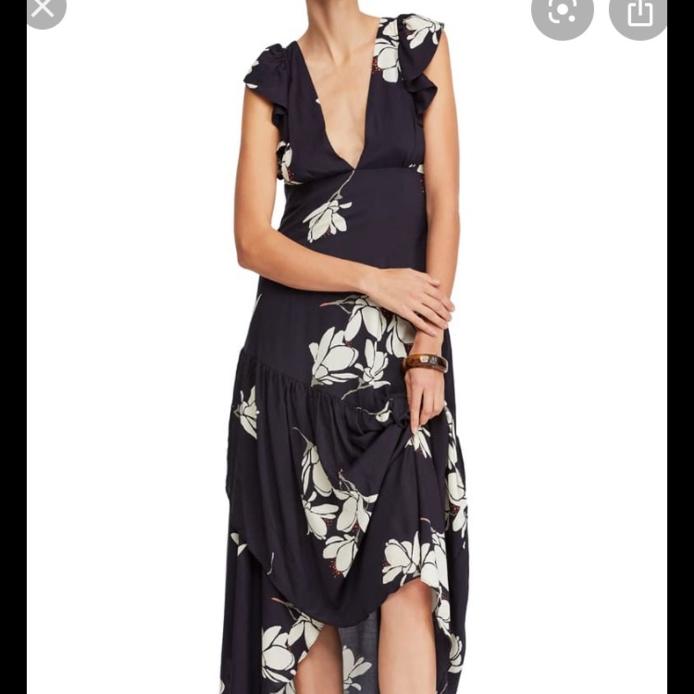 Free People - She’s a waterfall maxi dress - sz 2